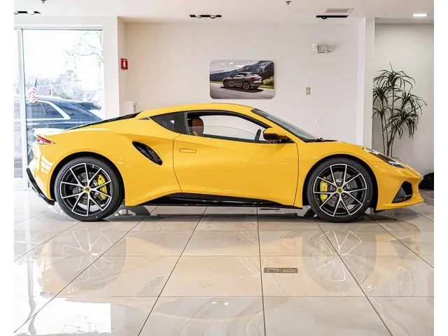 Nuevos LOTUS EMIRA à Estados chez autogozo