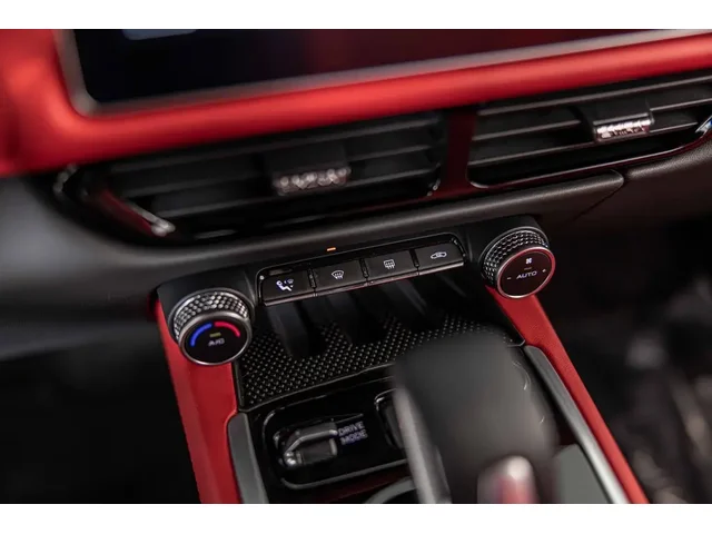 Nuevos LOTUS EMIRA à Estados chez autogozo