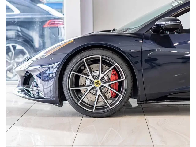 Nuevos LOTUS EMIRA à Estados chez autogozo