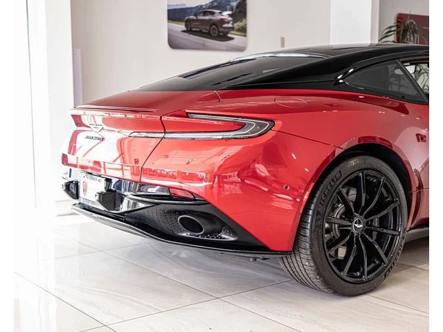 SEMINUEVOS ASTON MARTIN DB11 a Estados en autogozo