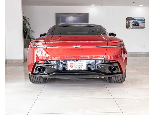 SEMINUEVOS ASTON MARTIN DB11 a Estados en autogozo