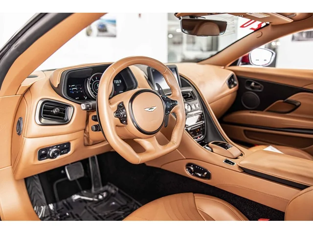 SEMINUEVOS ASTON MARTIN DB11 a Estados en autogozo