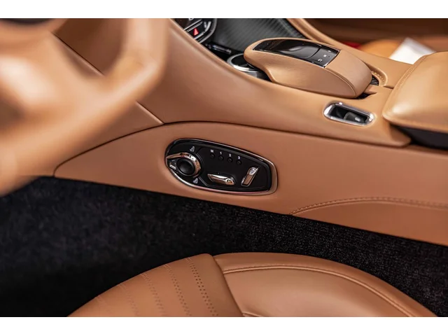 SEMINUEVOS ASTON MARTIN DB11 a Estados en autogozo