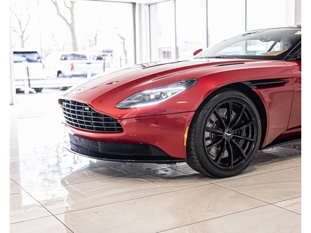 SEMINUEVOS ASTON MARTIN DB11 a Estados en autogozo