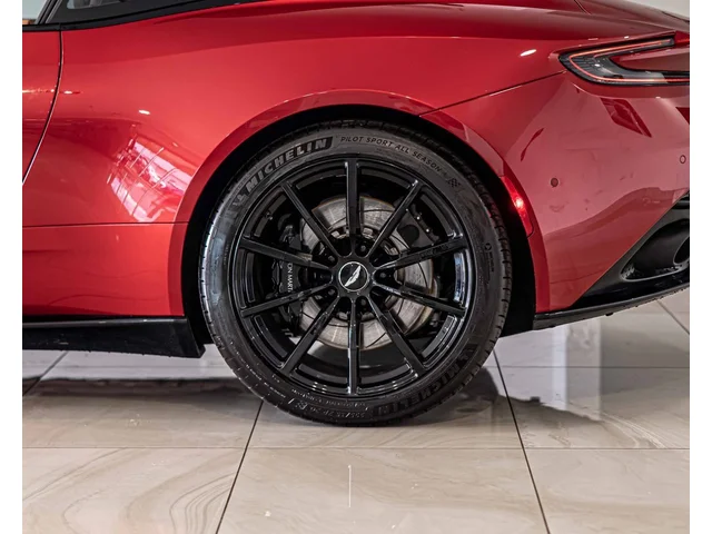 SEMINUEVOS ASTON MARTIN DB11 a Estados en autogozo