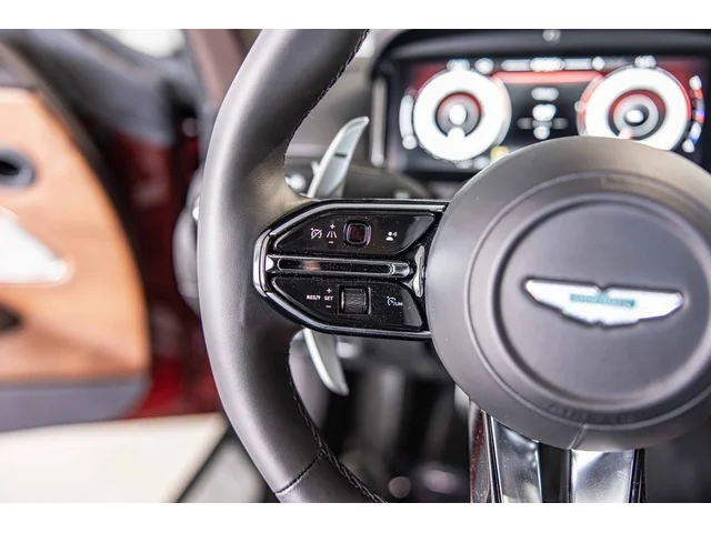 Nuevos ASTON MARTIN DB12 à Estados chez autogozo