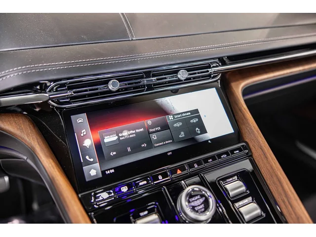 Nuevos ASTON MARTIN DB12 à Estados chez autogozo