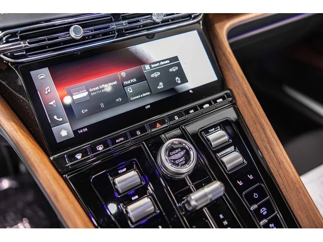 Nuevos ASTON MARTIN DB12 à Estados chez autogozo