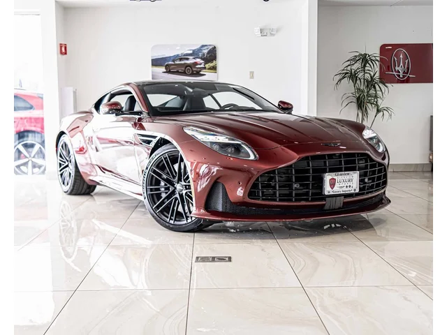 Nuevos ASTON MARTIN DB12 à Estados chez autogozo