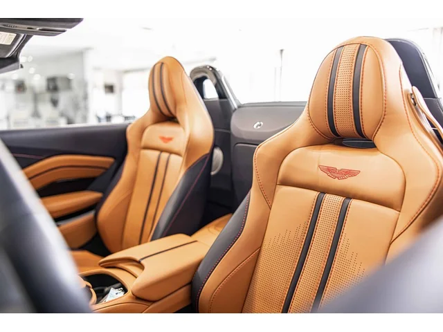 SEMINUEVOS ASTON MARTIN Vantage a Estados en autogozo