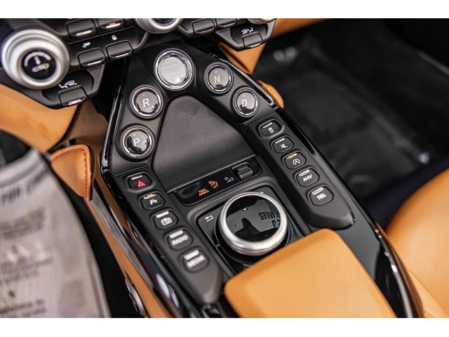 SEMINUEVOS ASTON MARTIN Vantage a Estados en autogozo