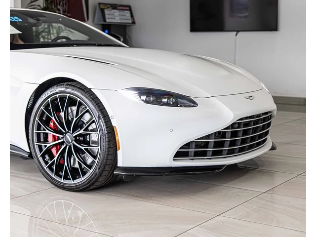 SEMINUEVOS ASTON MARTIN Vantage a Estados en autogozo
