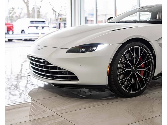 SEMINUEVOS ASTON MARTIN Vantage a Estados en autogozo