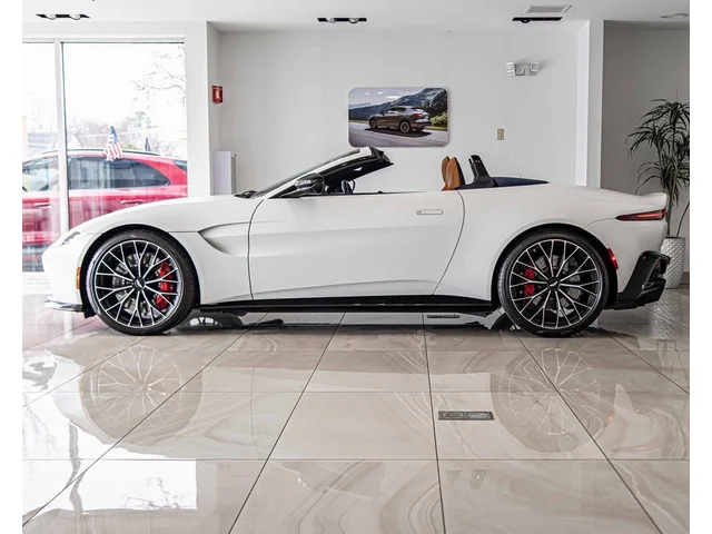 SEMINUEVOS ASTON MARTIN Vantage a Estados en autogozo