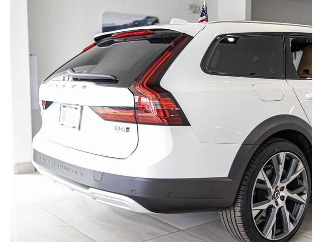 SEMINUEVOS VOLVO V90 Cross Country a Estados en autogozo