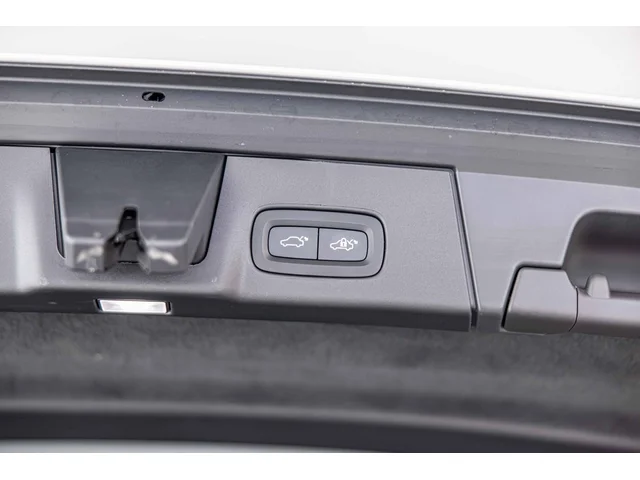 SEMINUEVOS VOLVO V90 Cross Country a Estados en autogozo