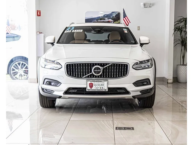 SEMINUEVOS VOLVO V90 Cross Country a Estados en autogozo