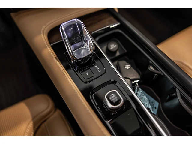 SEMINUEVOS VOLVO V90 Cross Country a Estados en autogozo