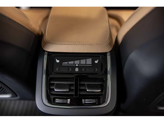 SEMINUEVOS VOLVO V90 Cross Country a Estados en autogozo