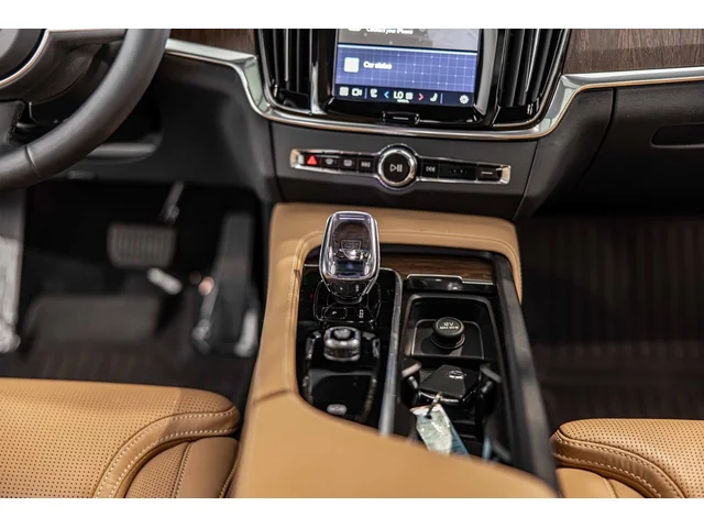 SEMINUEVOS VOLVO V90 Cross Country a Estados en autogozo