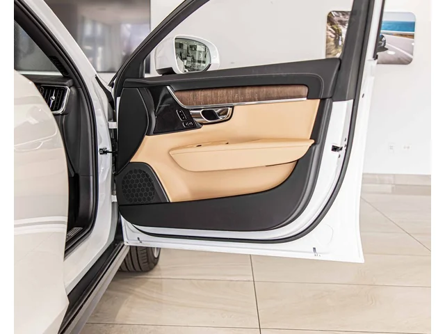 SEMINUEVOS VOLVO V90 Cross Country a Estados en autogozo