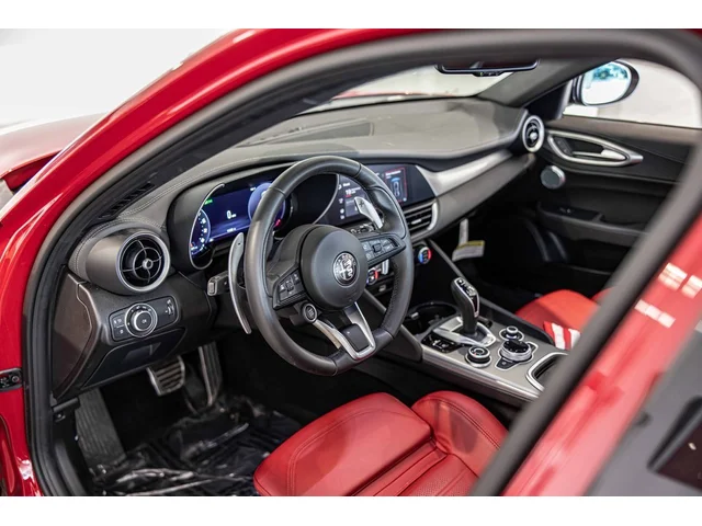 SEMINUEVOS ALFA ROMEO Giulia a Estados en autogozo