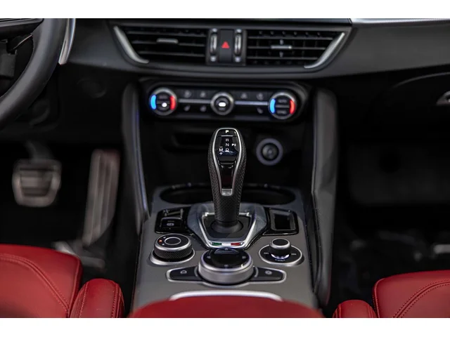 SEMINUEVOS ALFA ROMEO Giulia a Estados en autogozo