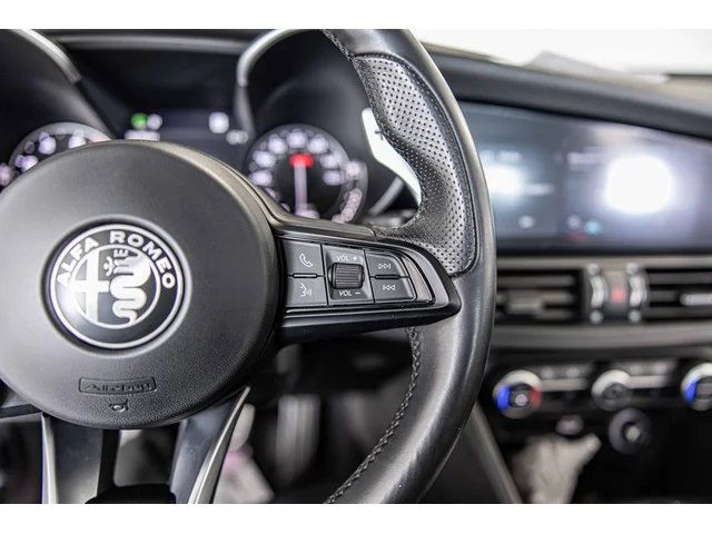 SEMINUEVOS ALFA ROMEO Giulia a Estados en autogozo
