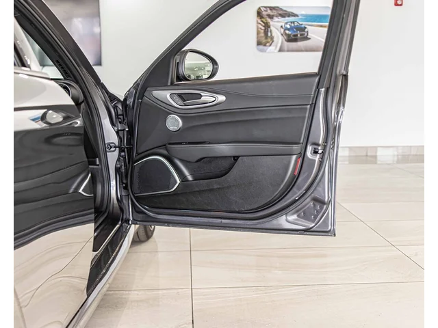 SEMINUEVOS ALFA ROMEO Giulia a Estados en autogozo