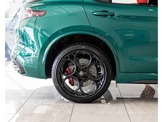 Nuevos ALFA ROMEO STELVIO à Estados chez autogozo