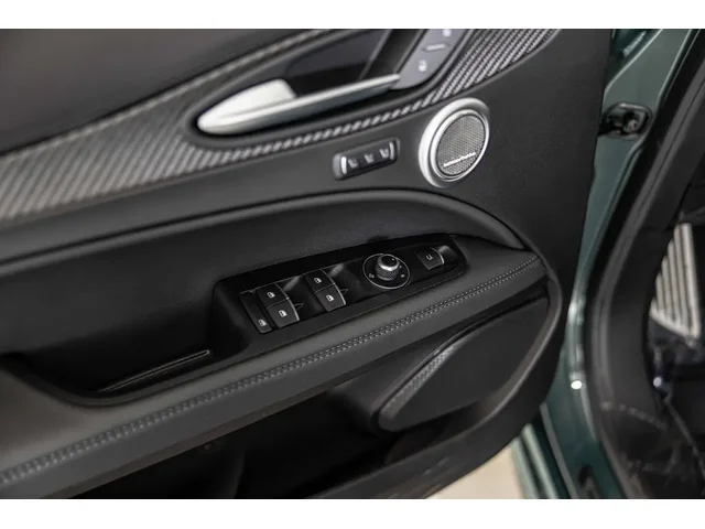 Nuevos ALFA ROMEO STELVIO à Estados chez autogozo