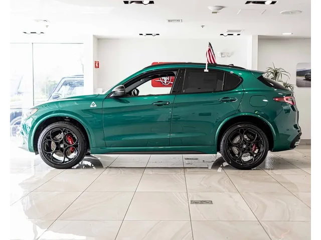 Nuevos ALFA ROMEO STELVIO à Estados chez autogozo