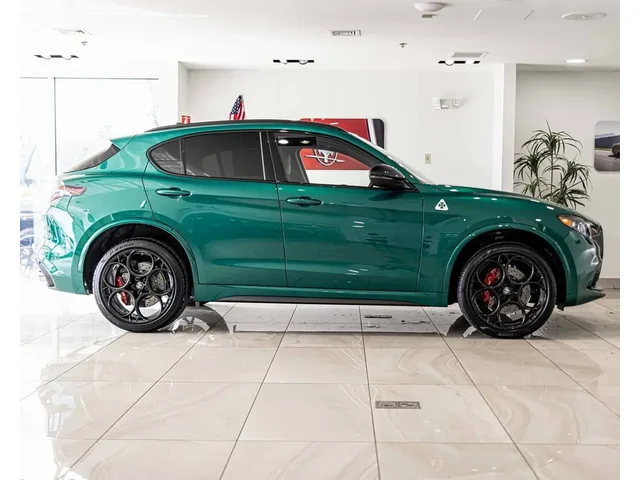 Nuevos ALFA ROMEO STELVIO à Estados chez autogozo