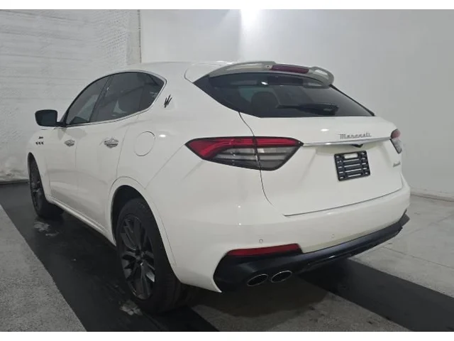 SEMINUEVOS MASERATI Levante a Estados en autogozo