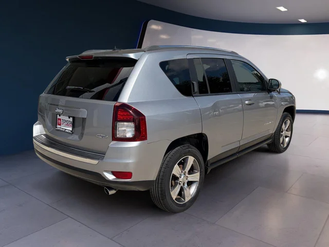 SEMINUEVOS JEEP Compass a Estados en autogozo