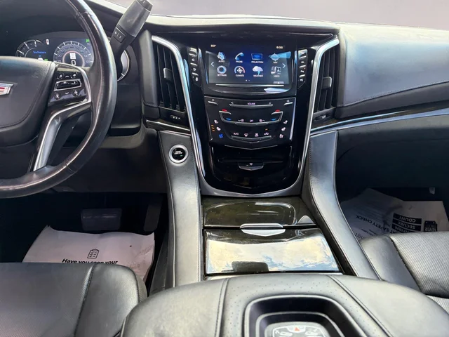 SEMINUEVOS CADILLAC Escalade ESV a Estados en autogozo