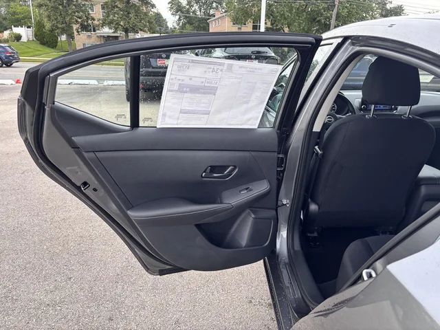 Nuevos NISSAN SENTRA à Estados chez autogozo