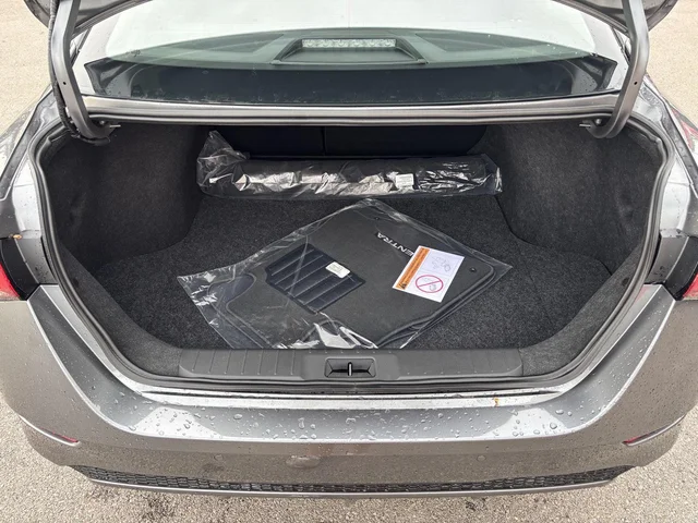 Nuevos NISSAN SENTRA à Estados chez autogozo