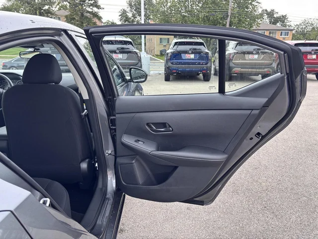 Nuevos NISSAN SENTRA à Estados chez autogozo
