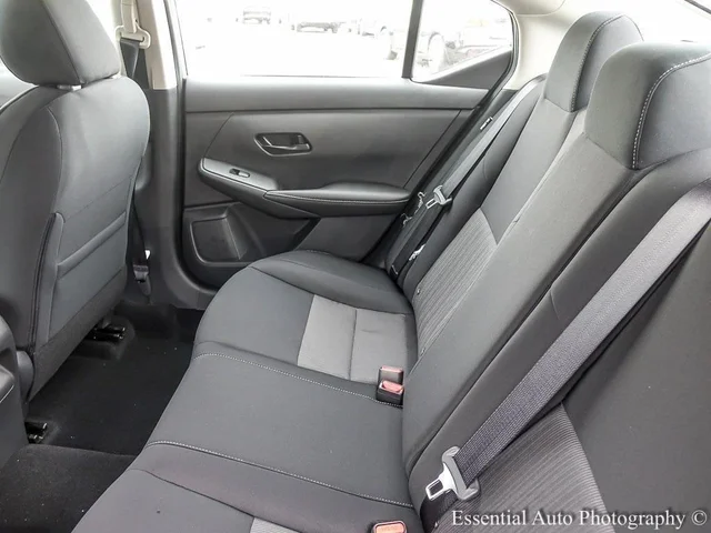 Nuevos NISSAN SENTRA à Estados chez autogozo