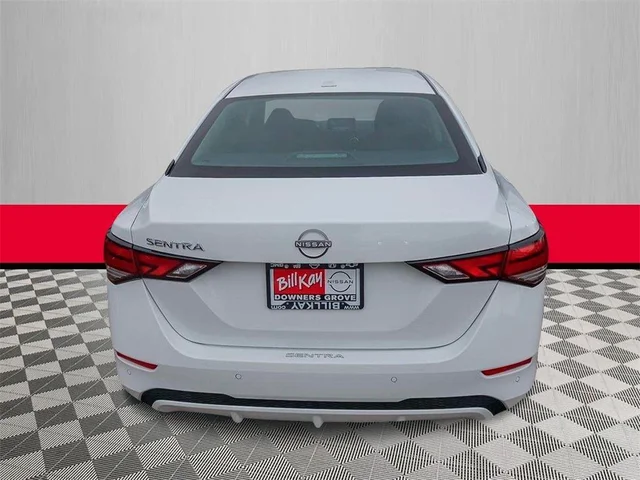 Nuevos NISSAN SENTRA à Estados chez autogozo