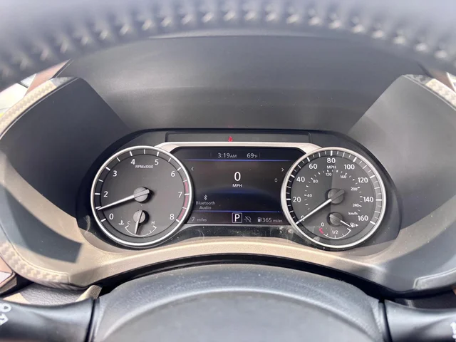 Nuevos NISSAN SENTRA à Estados chez autogozo