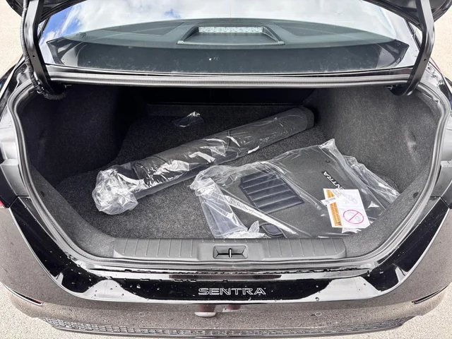 Nuevos NISSAN SENTRA à Estados chez autogozo