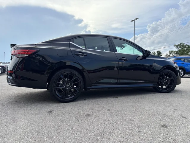 Nuevos NISSAN SENTRA à Estados chez autogozo