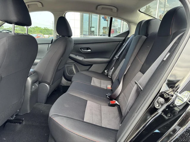 Nuevos NISSAN SENTRA à Estados chez autogozo