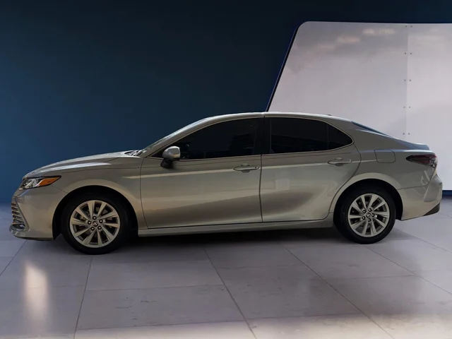 SEMINUEVOS TOYOTA Camry a Estados en autogozo