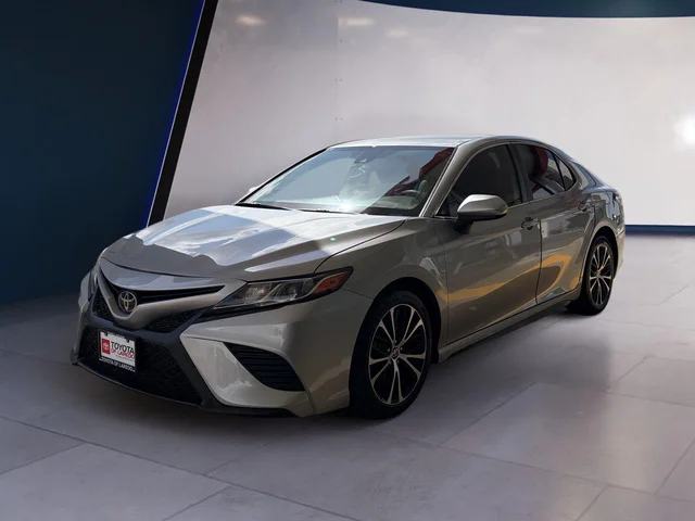 SEMINUEVOS TOYOTA Camry a Estados en autogozo