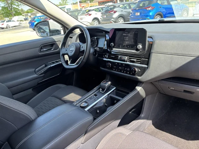 SEMINUEVOS NISSAN Pathfinder a Estados en autogozo