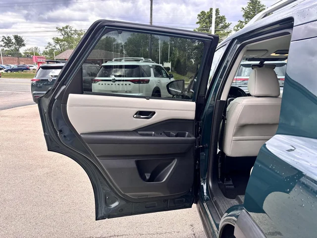 SEMINUEVOS NISSAN Pathfinder a Estados en autogozo