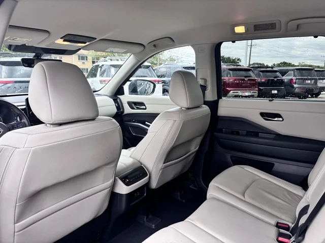 SEMINUEVOS NISSAN Pathfinder a Estados en autogozo
